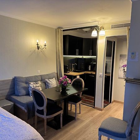 Altamira Aparthotel Issy-les-Moulineaux Exteriör bild